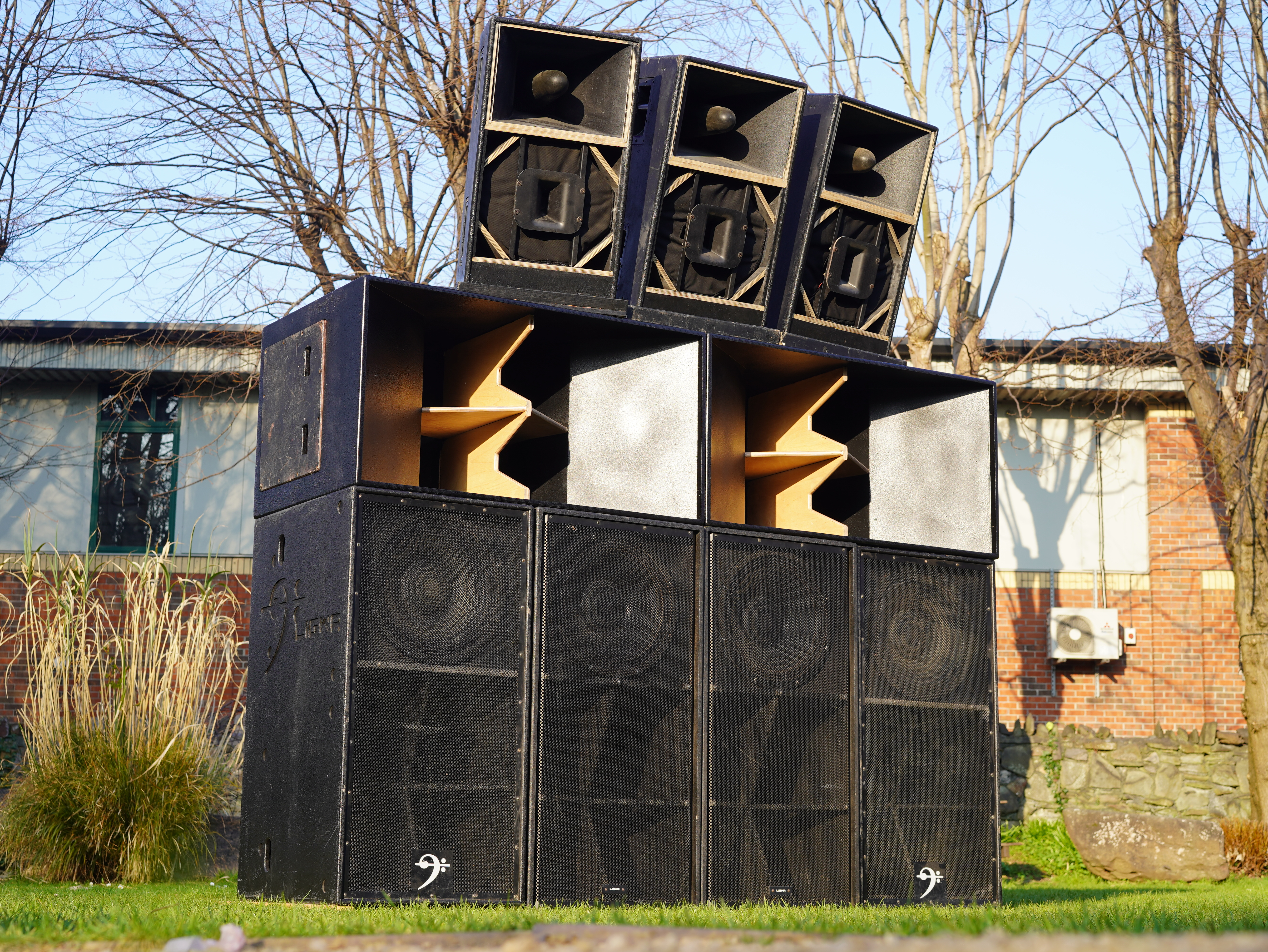Solstice 4 Stack sound system configuration